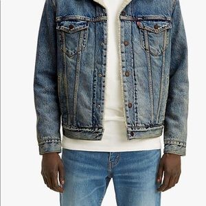 Levi's Sherpa Trucker Jacket